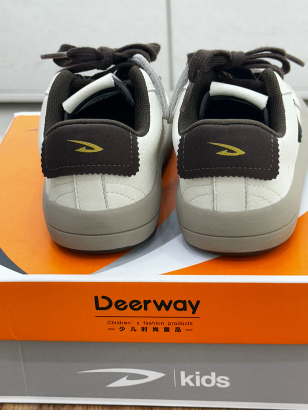 ونس بچگانه برند DEERWAY طرح گلدن گلس وارداتی اورجینال